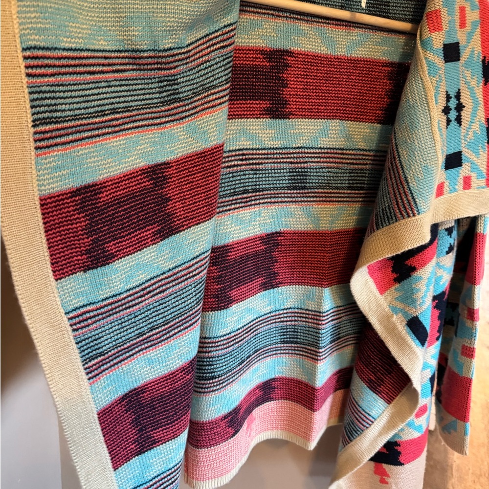 Colorful Geometric Pattern Cardigan - Picture 3 of 5